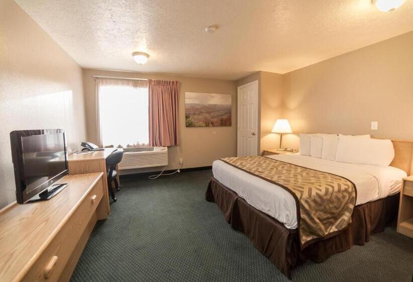 هتل Red Ledges Inn