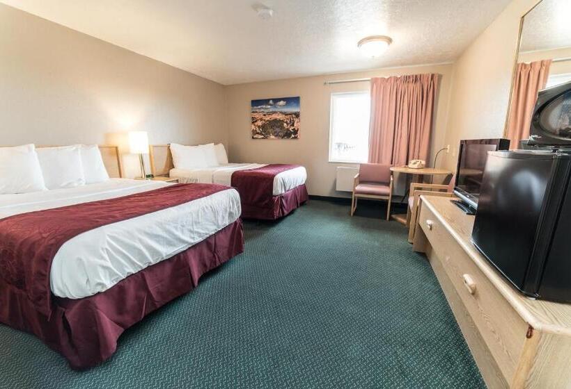 هتل Red Ledges Inn