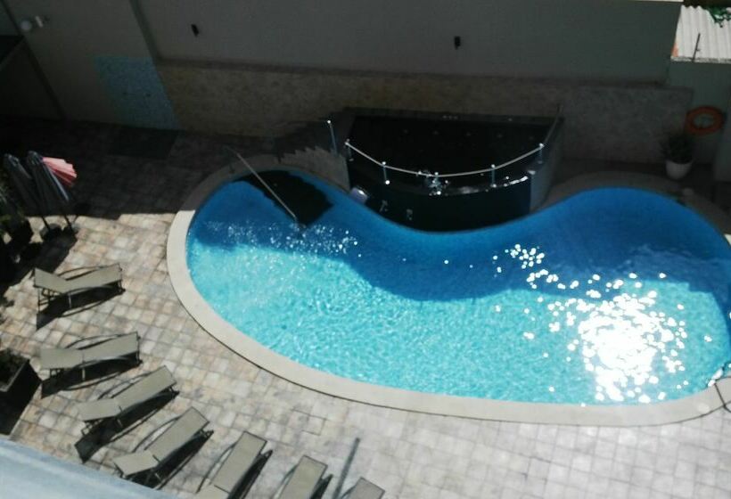 هتل Sun Beach