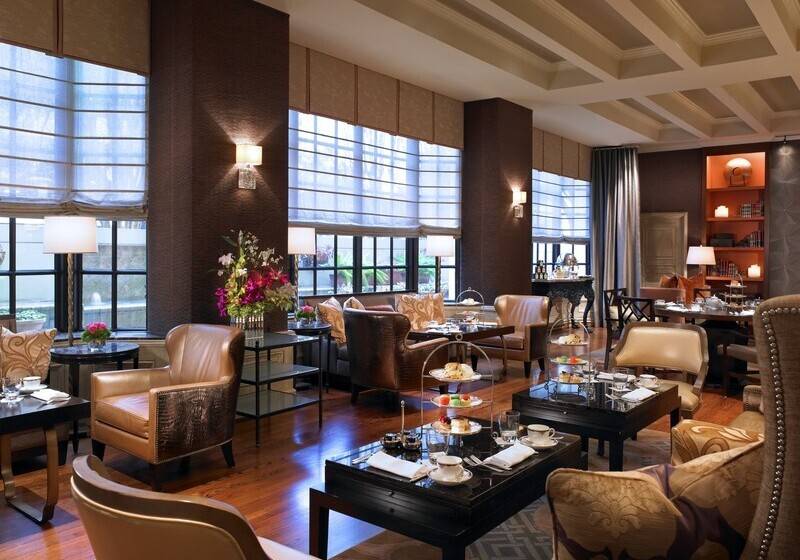 هتل The St. Regis Houston