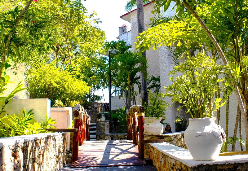 Marina Resort & Beach Club