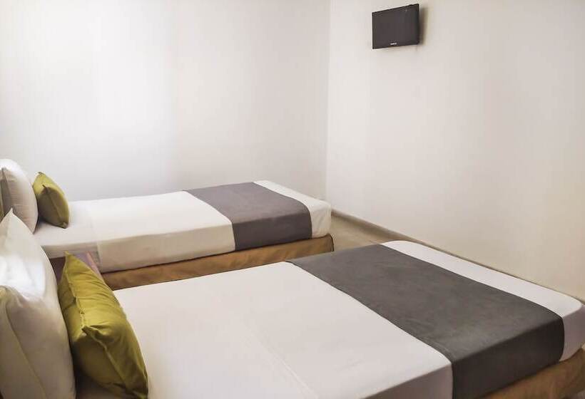 هتل Ayenda 1622 Charmin