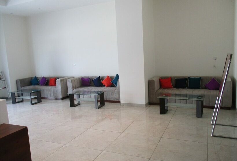 Sentara Hotel And Resort