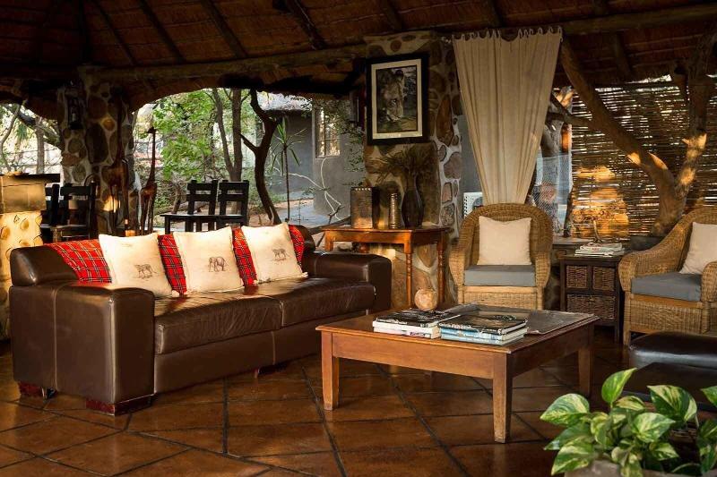 Отель Singwe River Lodge