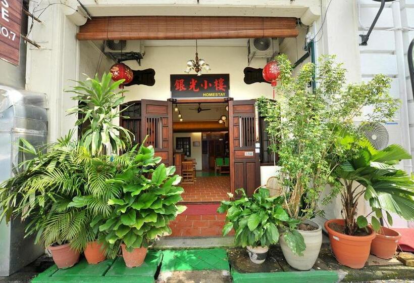פנסיון Silver Shine Guesthouse