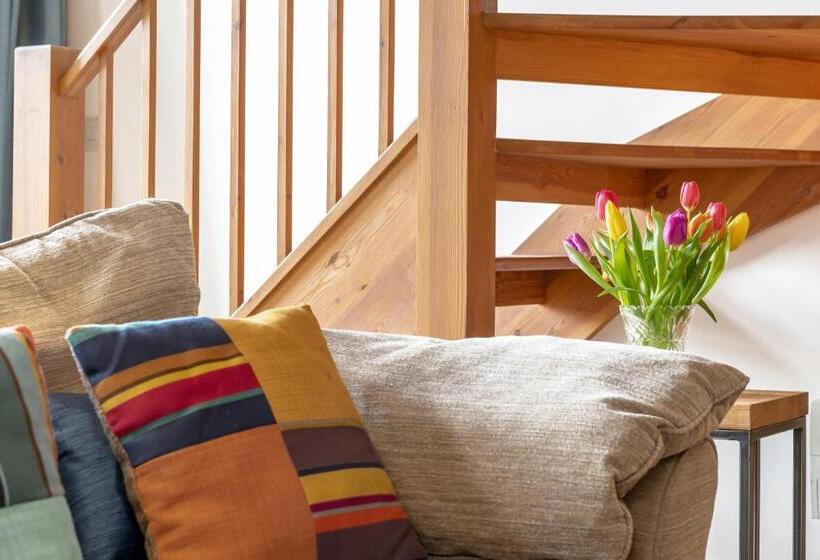 住宿加早餐  The Old Parsonage