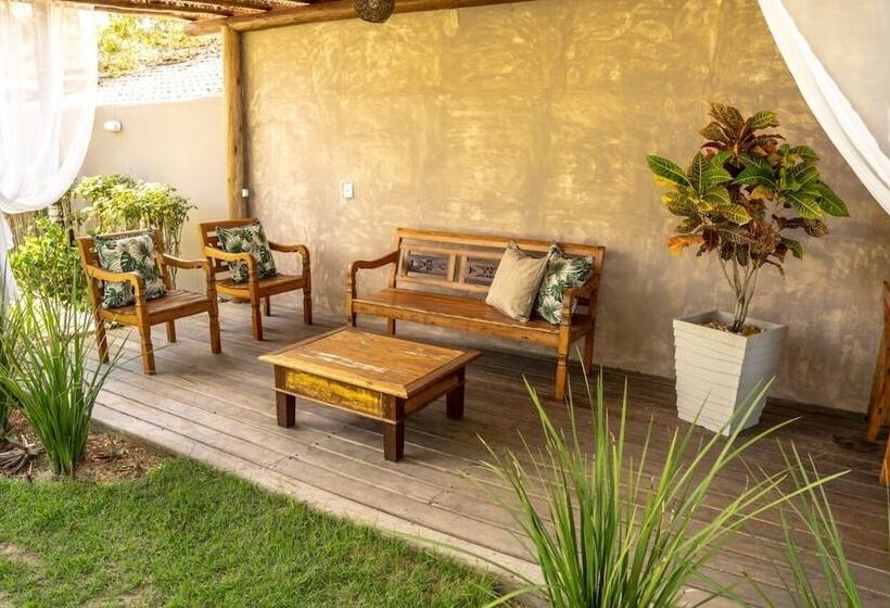 هتل Aquarela Praia