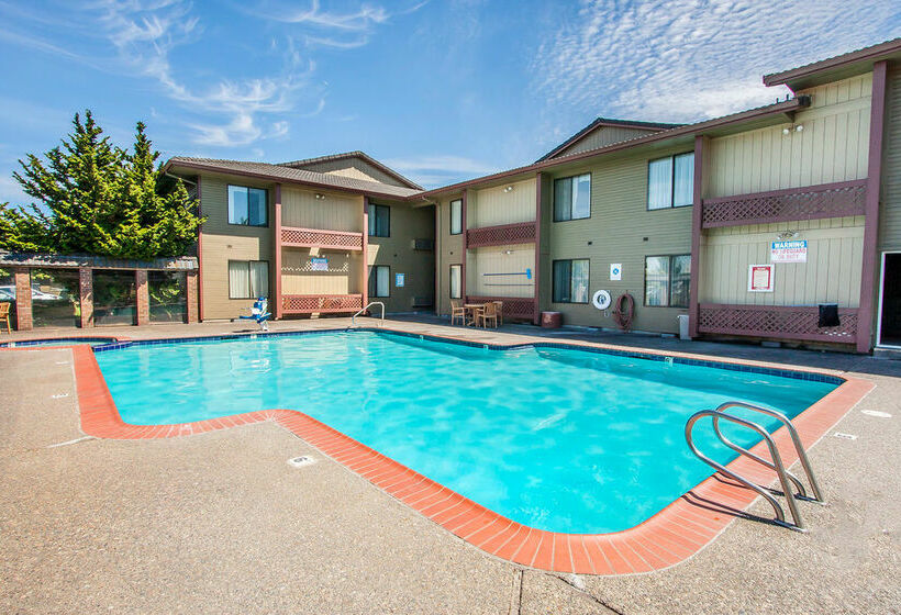 Отель Comfort Inn Conference Center Hillsboro