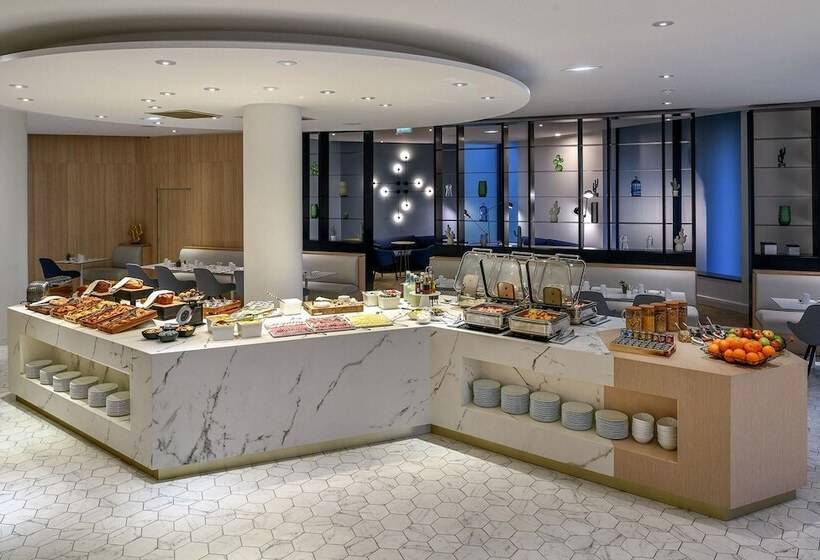 The Jangle Hotel   Paris   Charles De Gaulle   Airport