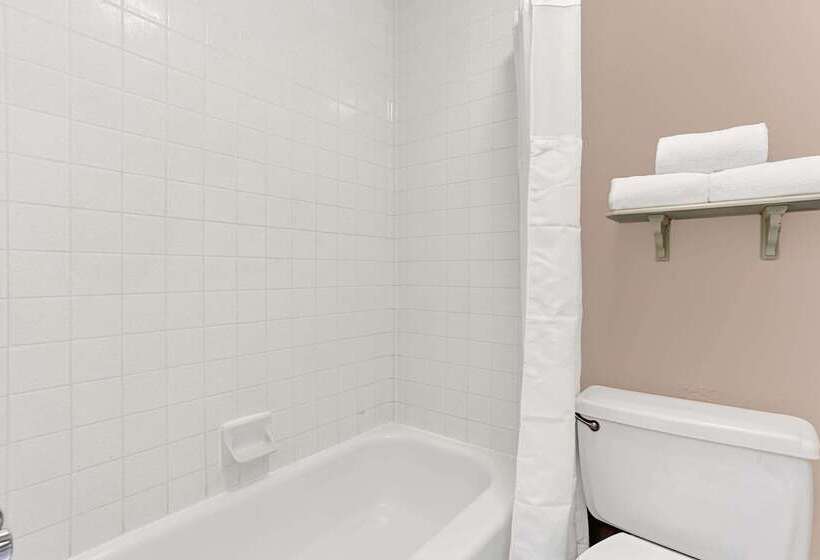 هتل Days Inn By Wyndham Tucson City Center
