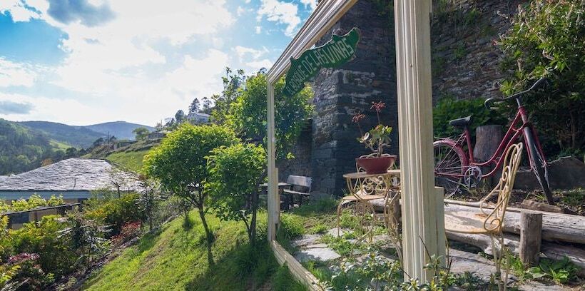 فندق El Bosque De Las Viñas