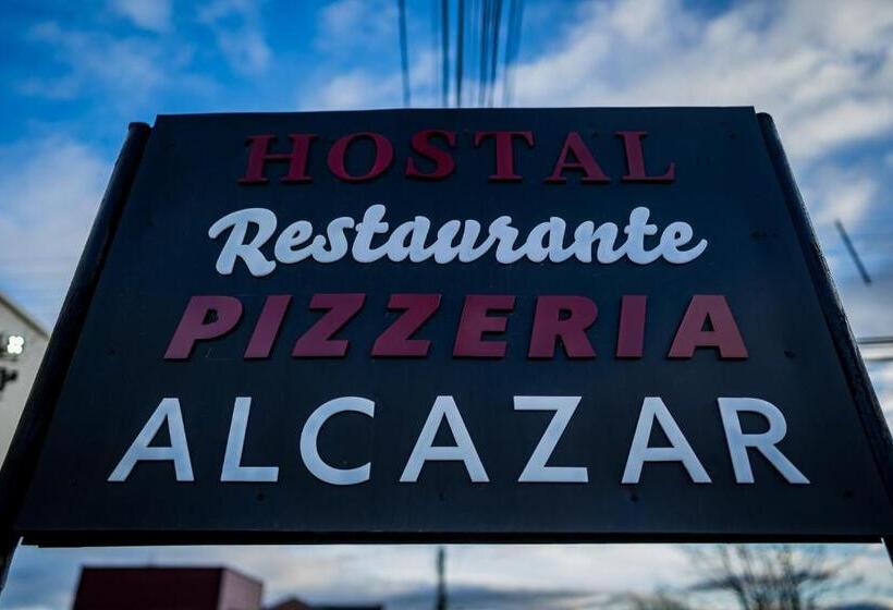 ホテル Hostal Alcázar