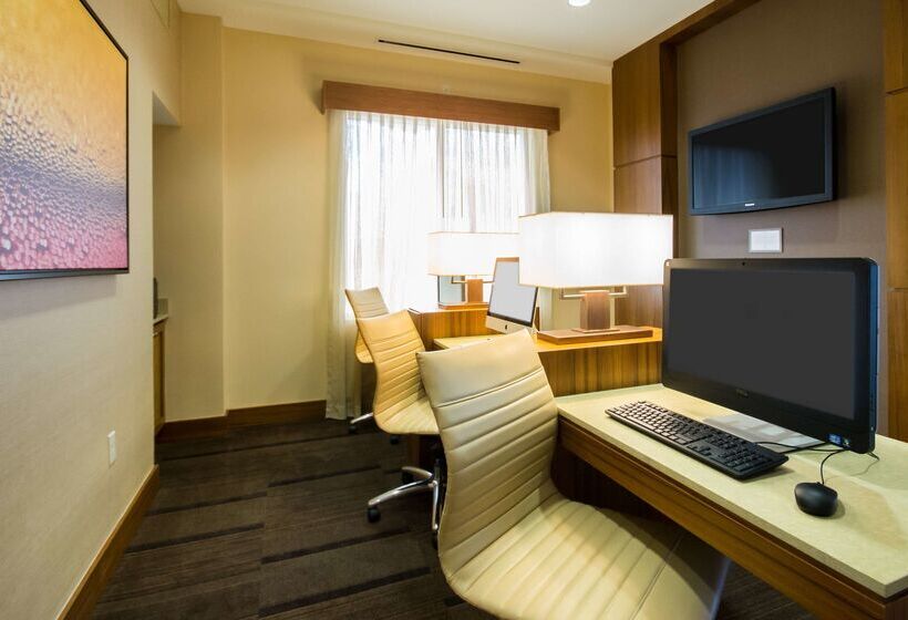 هتل Hyatt Place Daytona Beach Oceanfront