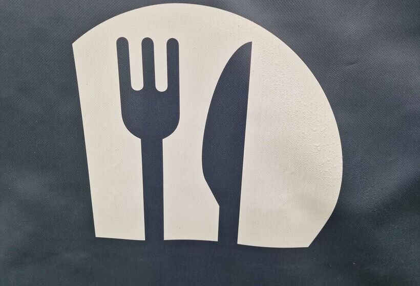 호텔 Kyriad Montluçon   Saint Victor