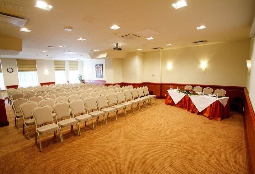 Monika Centrum Hotels