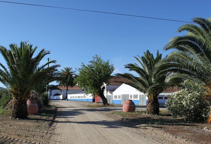 فندق Monte Da Serralheira Agro Turismo