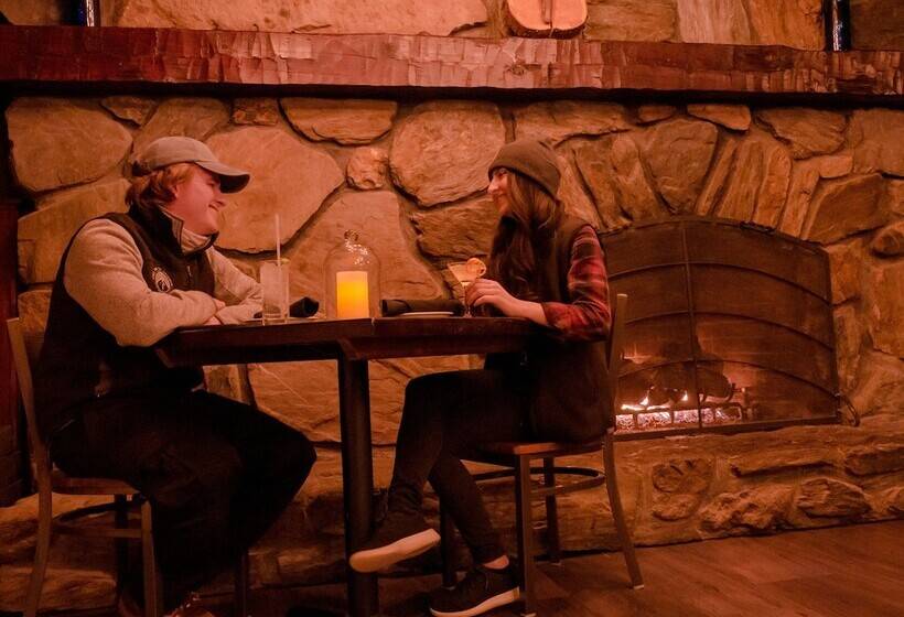 هتل Mountain Inn At Killington