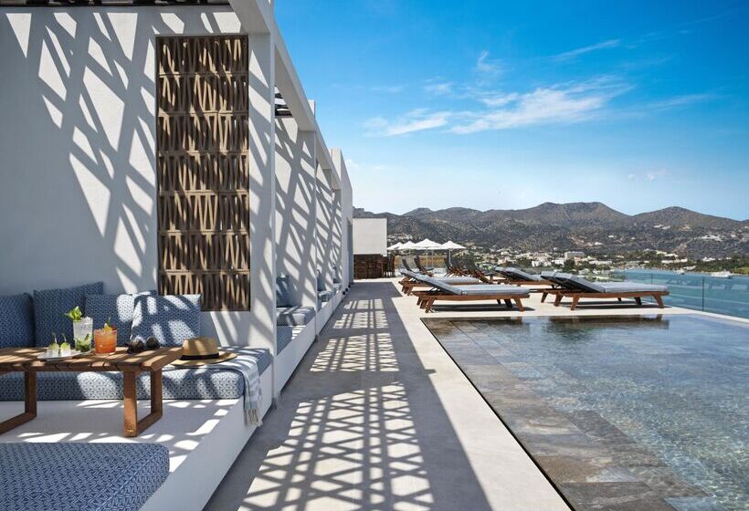 هتل Niko Seaside Resort Mgallery