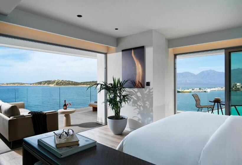 هتل Niko Seaside Resort Mgallery