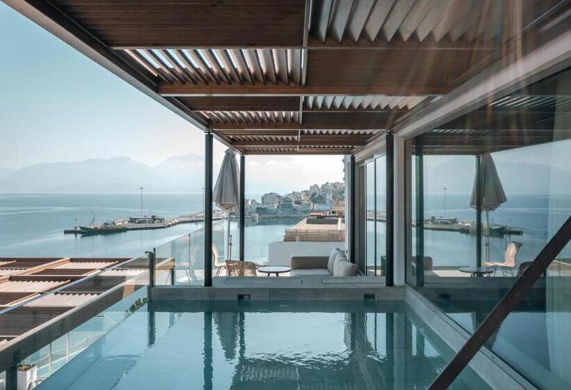 هتل Niko Seaside Resort Mgallery