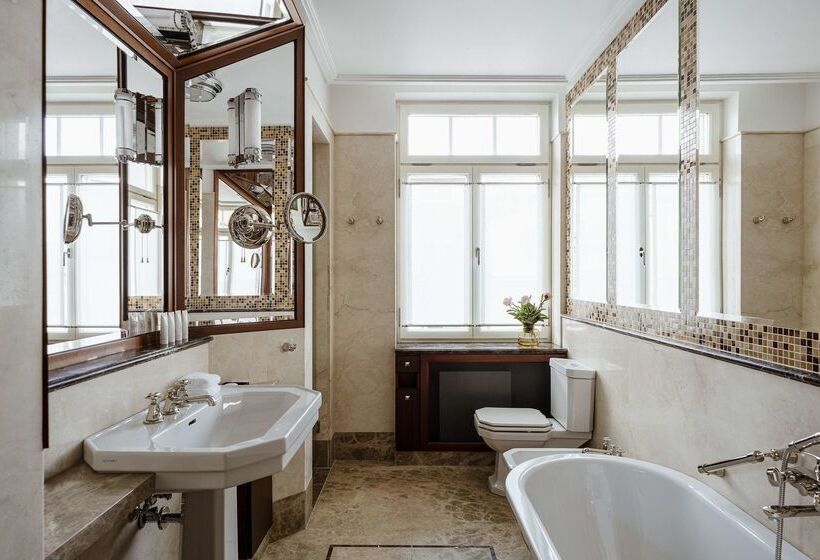 Nobu Hotel Warsaw