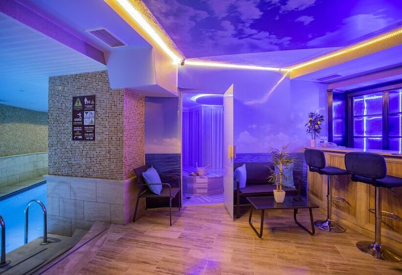 فندق Orient Express & Spa By Orka S