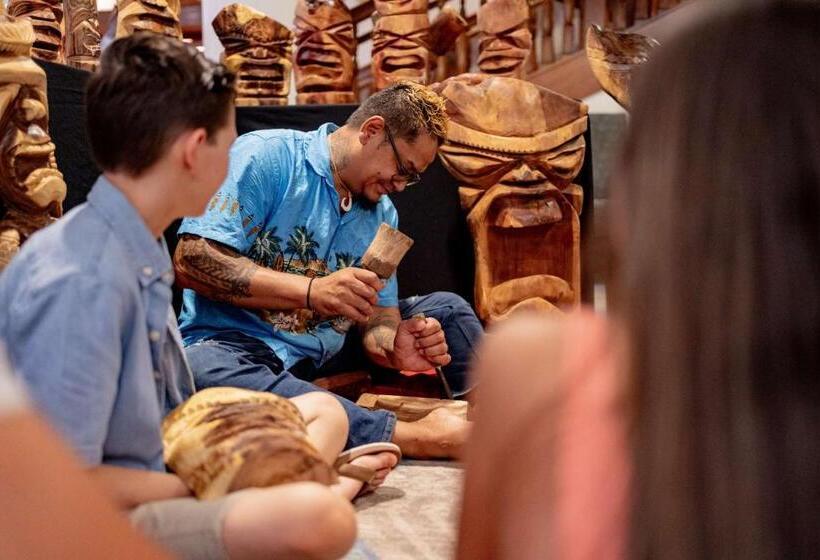 בית מלון כפרי Outrigger Waikiki Beach Resort