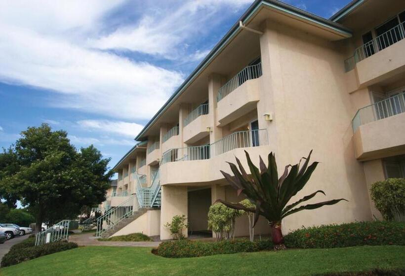 호텔 Paniolo Greens Resort