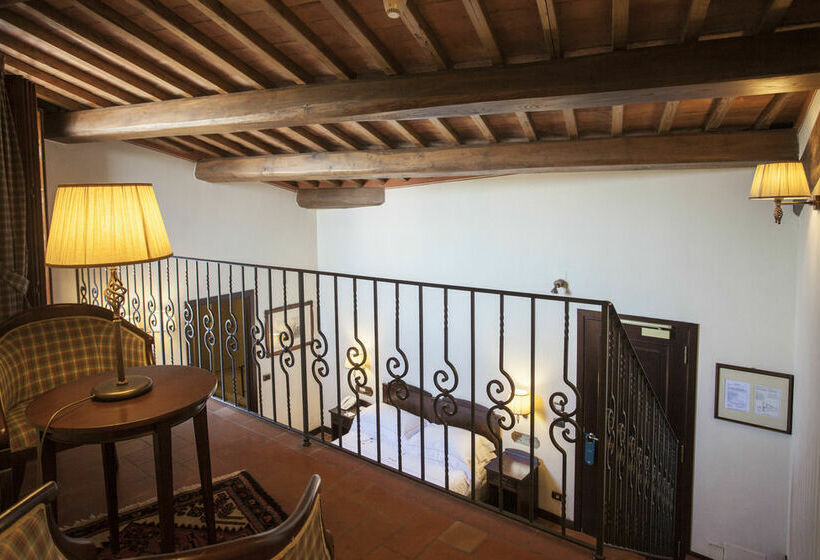 UNAHOTELS Palazzo Mannaioni Toscana