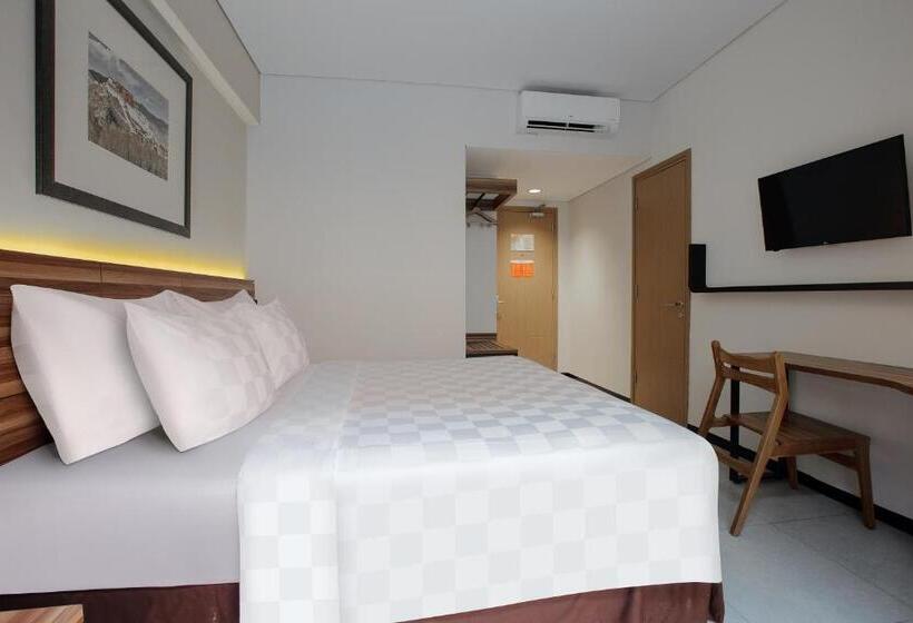 هتل Swiss Belinn Timika