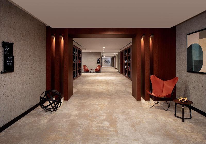 Doubletree By Hilton Dubai M Square Hotel & Residences