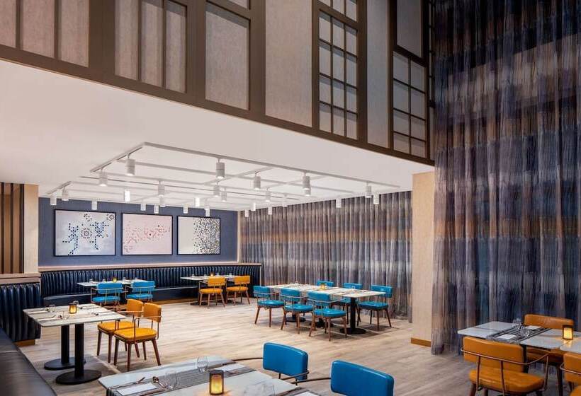 Doubletree By Hilton Dubai M Square Hotel & Residences