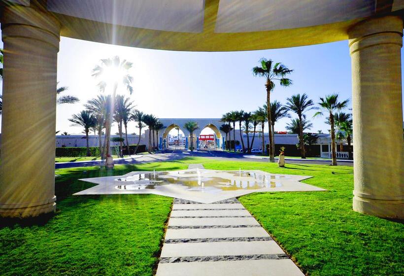 فندق Aurora Oriental Resort