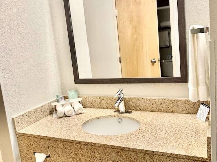 هتل Best Western Oswego