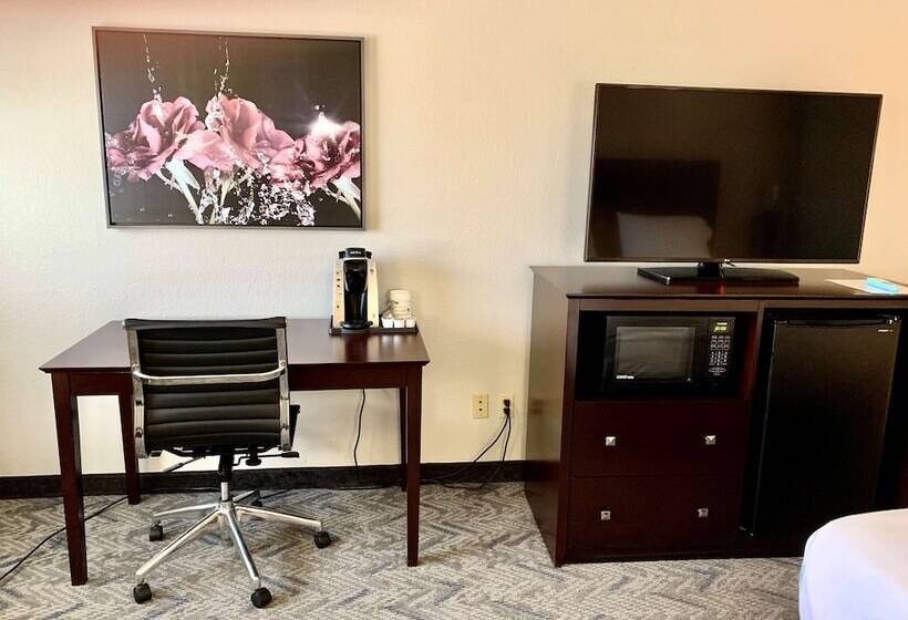 هتل Best Western Oswego