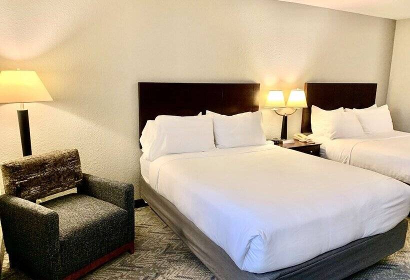 هتل Best Western Oswego