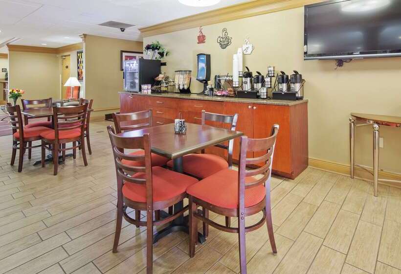 Hotel Best Western Plus Bradenton  And Suites