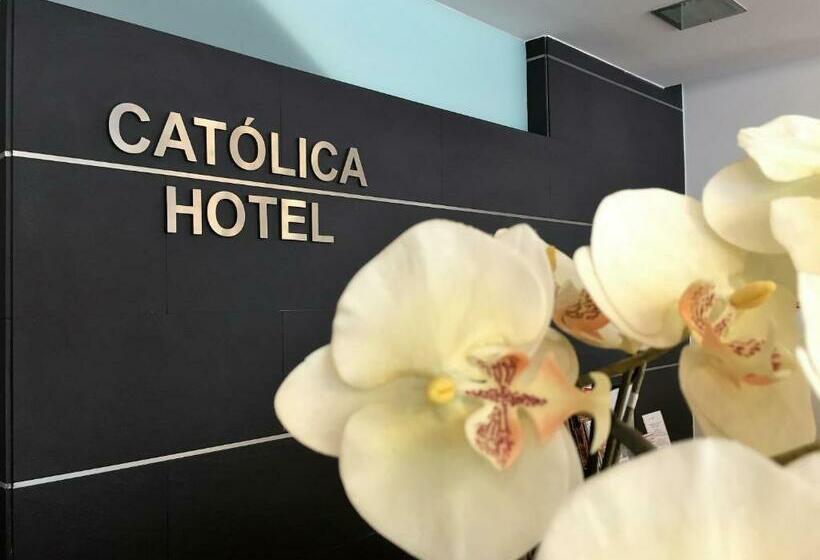 Отель Católica