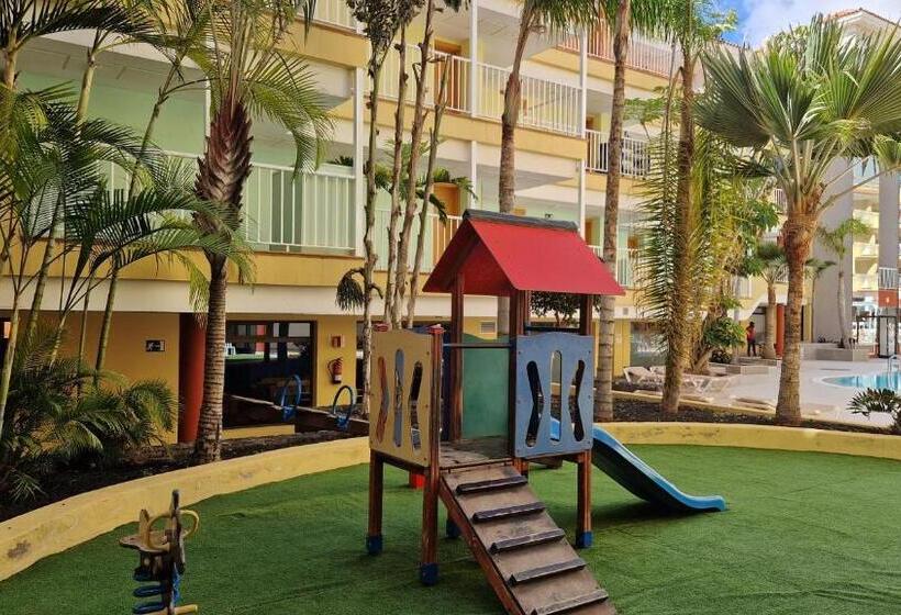 Отель Chatur Costa Caleta