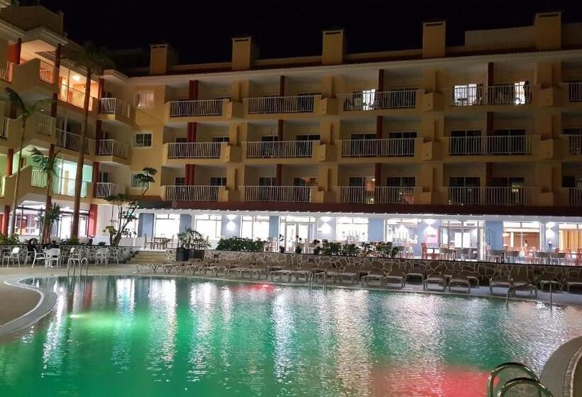 Отель Chatur Costa Caleta