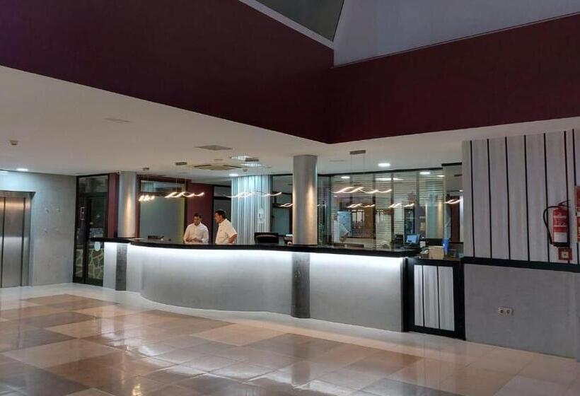 Отель Chatur Costa Caleta