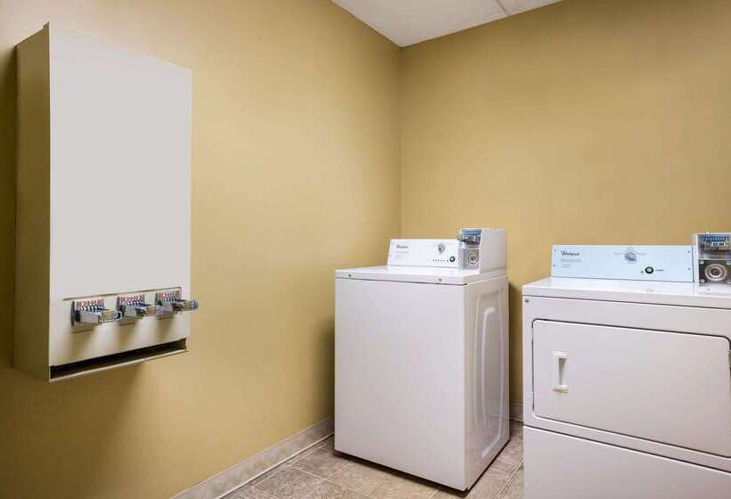 هتل Quality Inn And Suites Fairgrounds   Syracuse