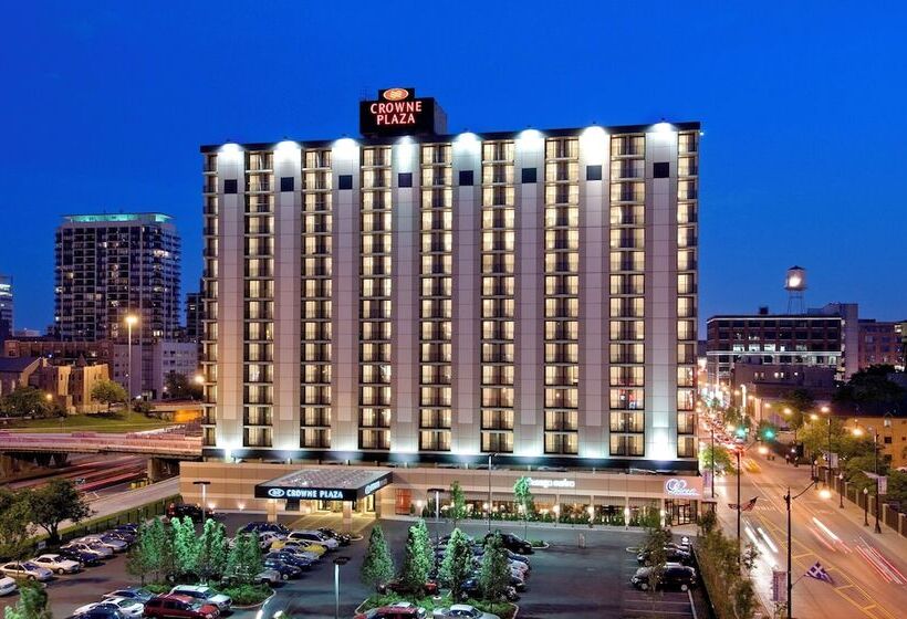 هتل Crowne Plaza   Chicago West Loop, An Ihg