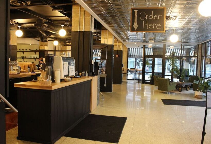 هتل Crowne Plaza   Chicago West Loop, An Ihg