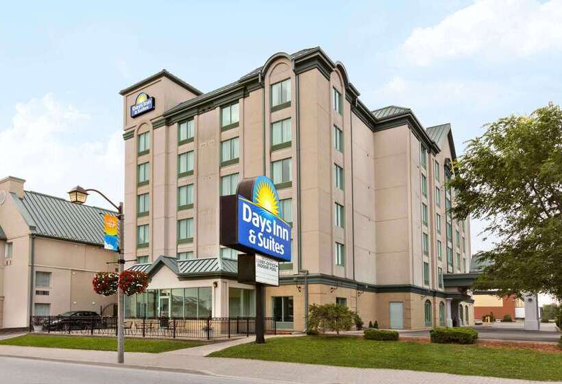 فندق Days Inn & Suites By Wyndham Niagara Falls Centre St. By The Falls