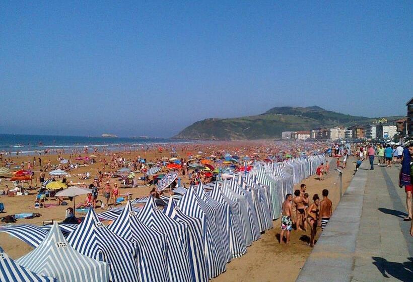 هتل Ekia Pentsioa