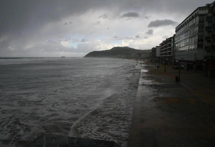 هتل Ekia Pentsioa