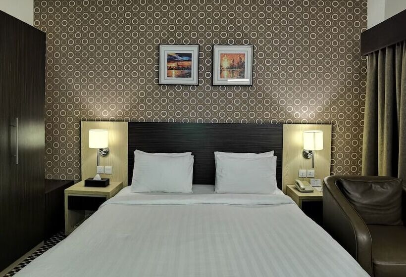 Fotos del hotel Fortune Karama:  6