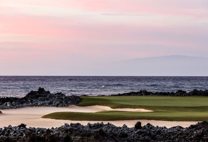 هتل Four Seasons Resort Hualalai