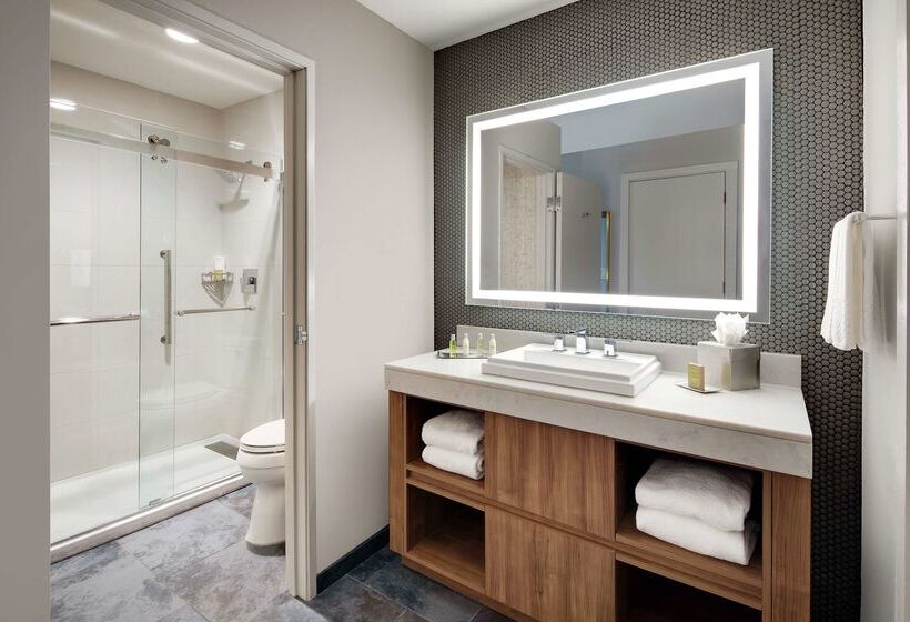 هتل Highline Vail  A Doubletree By Hilton